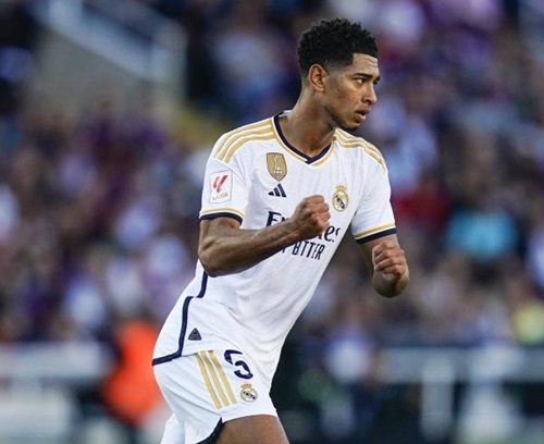 弗莱肯：曼城的阵容确实令人意外；我们配得上这三分