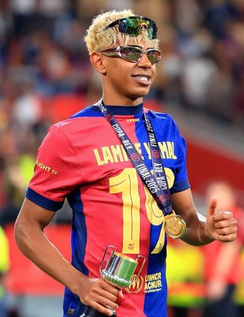 今晚！亚冠上海海港VS柔佛新山，中超冠军残阵出战？CCTV5不转，2大平台直播